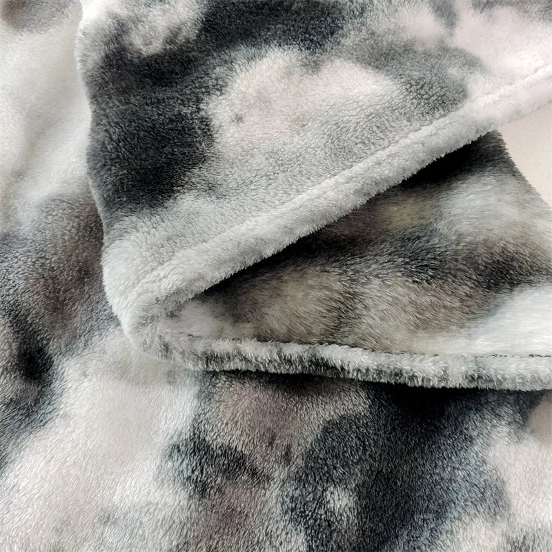 Close-up of the bubble faux fur texture (supplier photo)