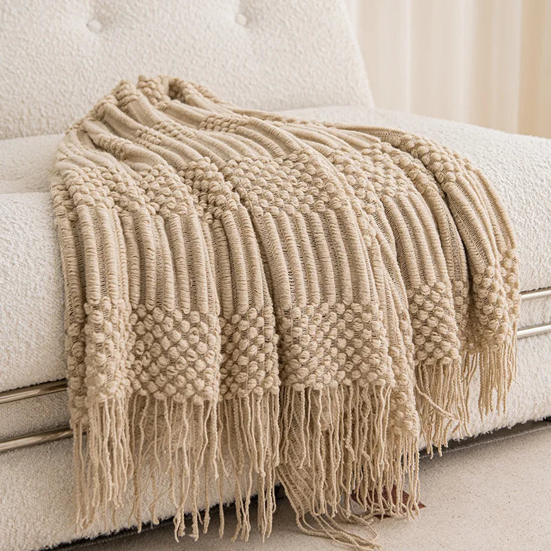 Khaki knitted tassel throw blanket (supplier photo)